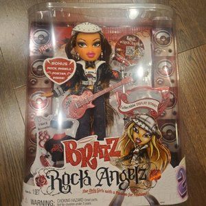Brand new in box bratz rock angelz Yasmin (1)